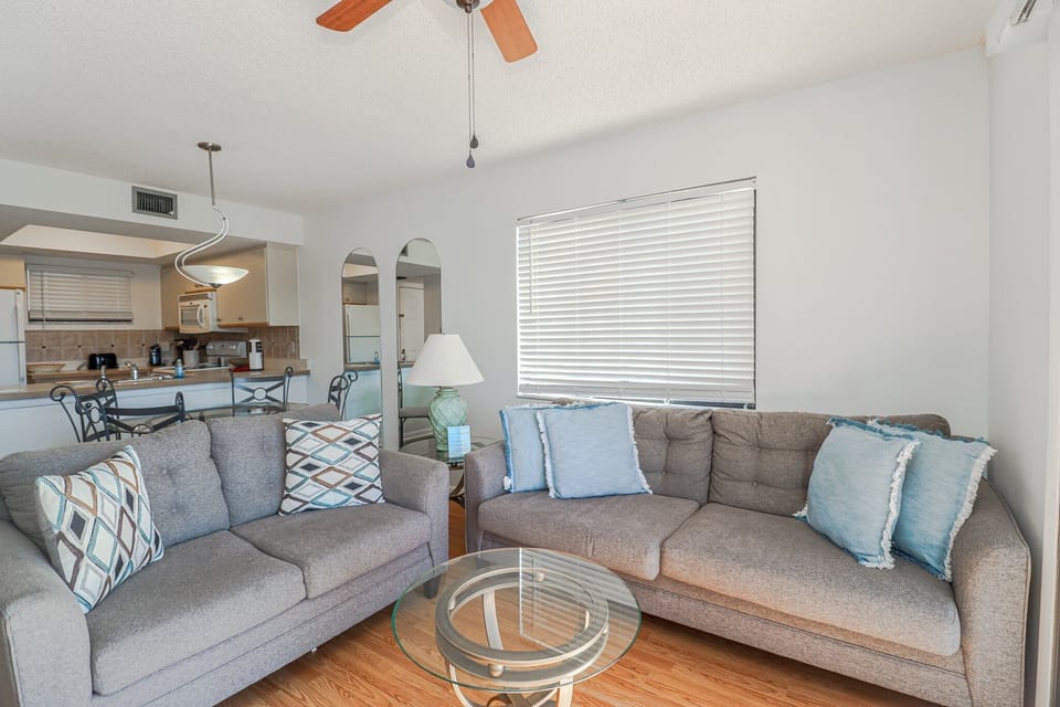 St. Augustine Beach Rentals Living Room
