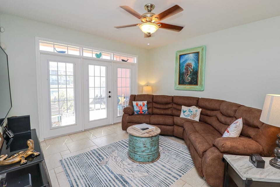 St. Augustine Beach Rentals Living Room