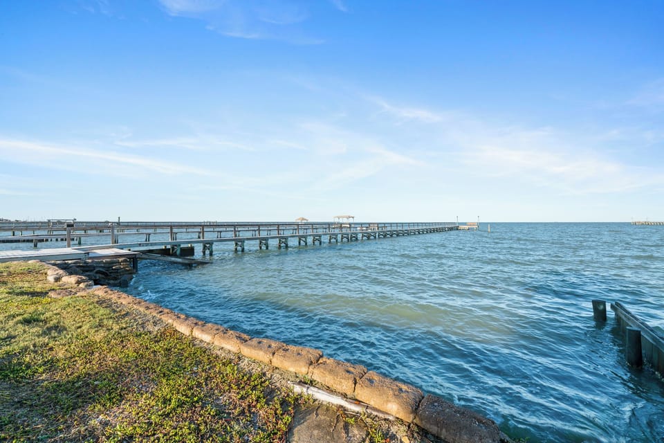 Step out onto your private pier and experience the coast the way it was meant to be—calm, open, and yours.