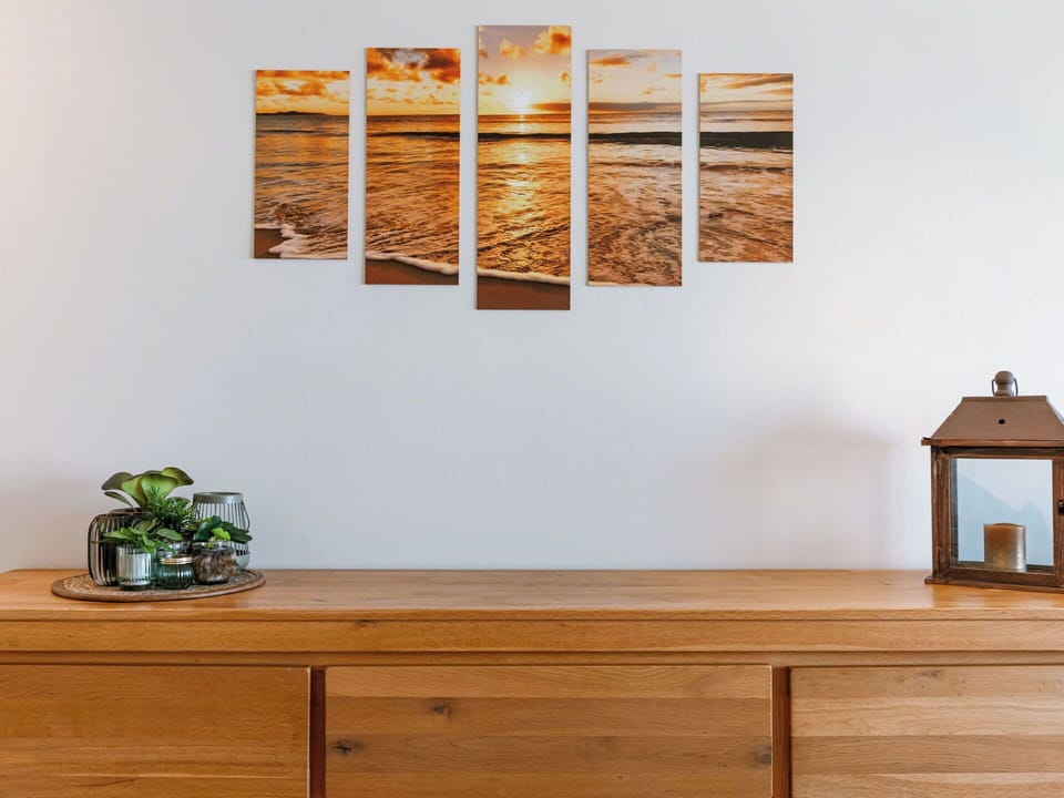 Picture Frame, Modern Art, Hardwood, Plank, Paint