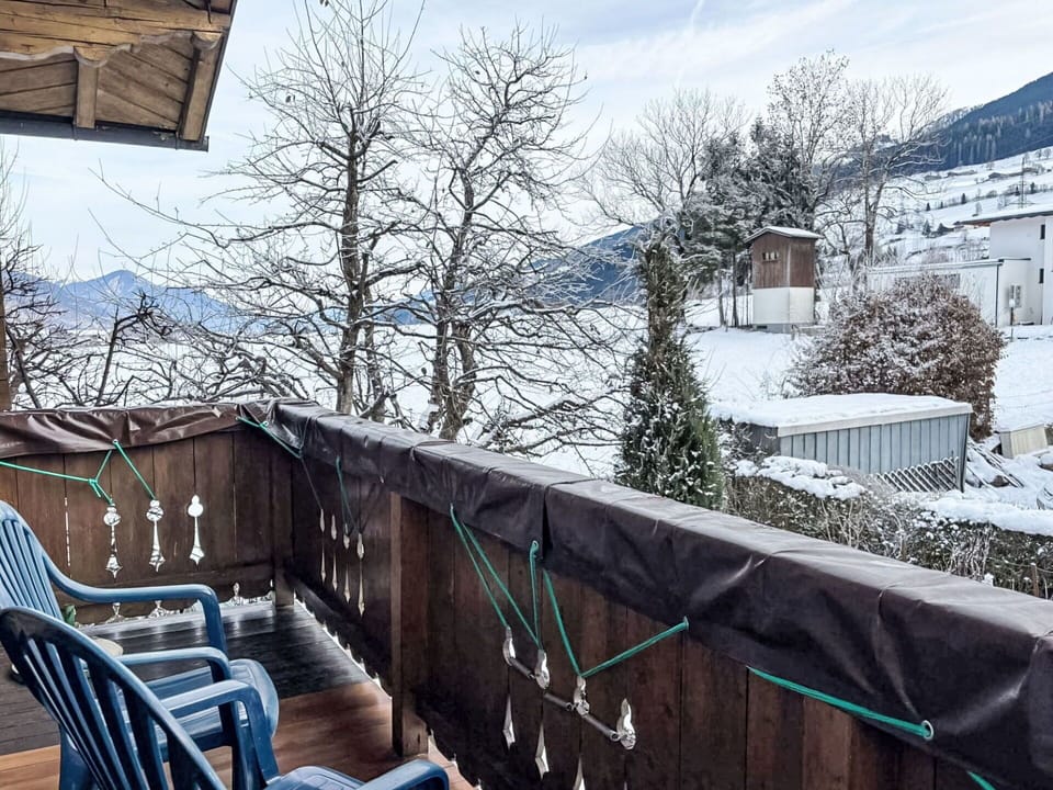 Mountain Range, Balcony, Hill Station, Winter, Alps, Fence, Snow, Freezing, Ridge, Porch