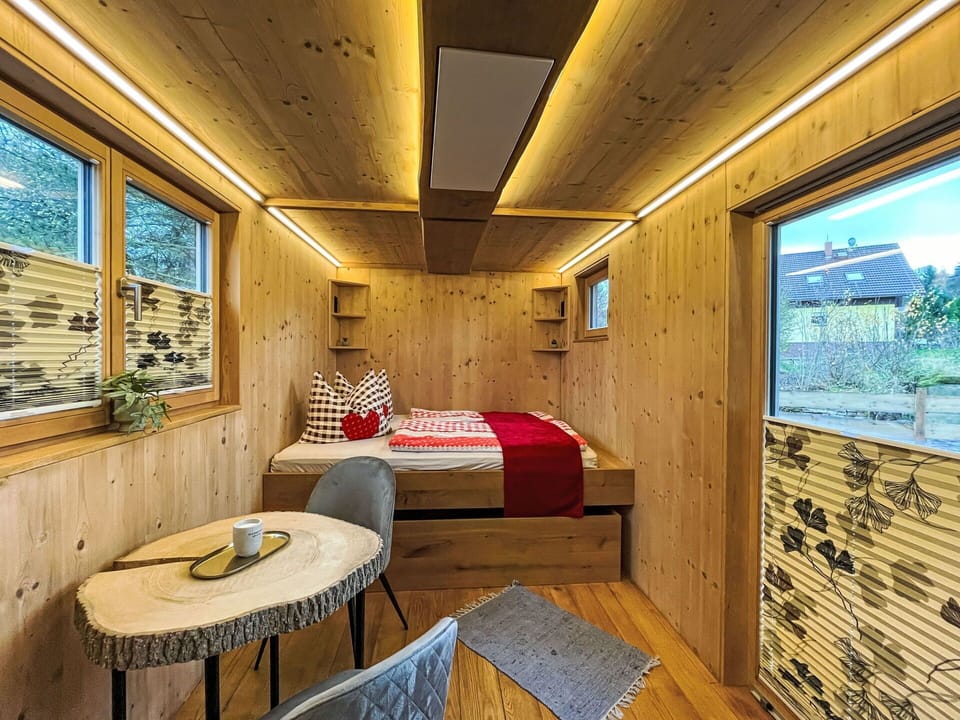 Wood, Flooring, Interior Design, Floor, Ceiling, Wood Stain, Hardwood, Lumber, Plank, Varnish
