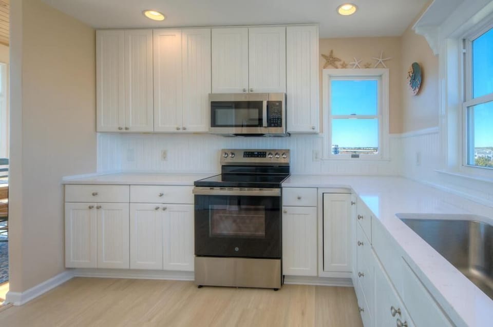 6901 W Beach Dr 19 GW 2-2-26