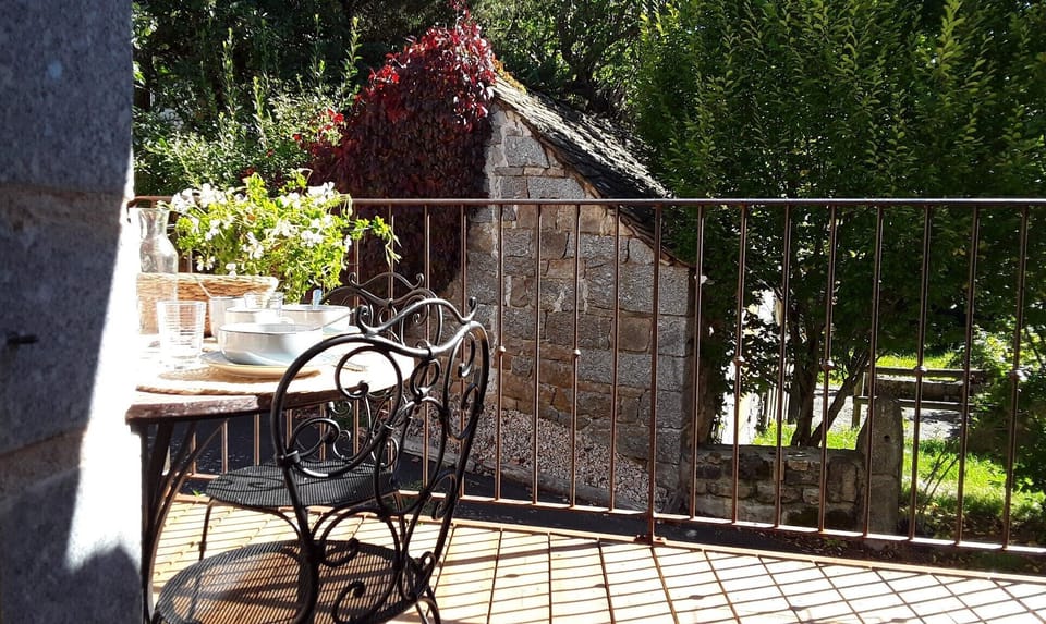 Enjoy your breakfast in the morning sun.