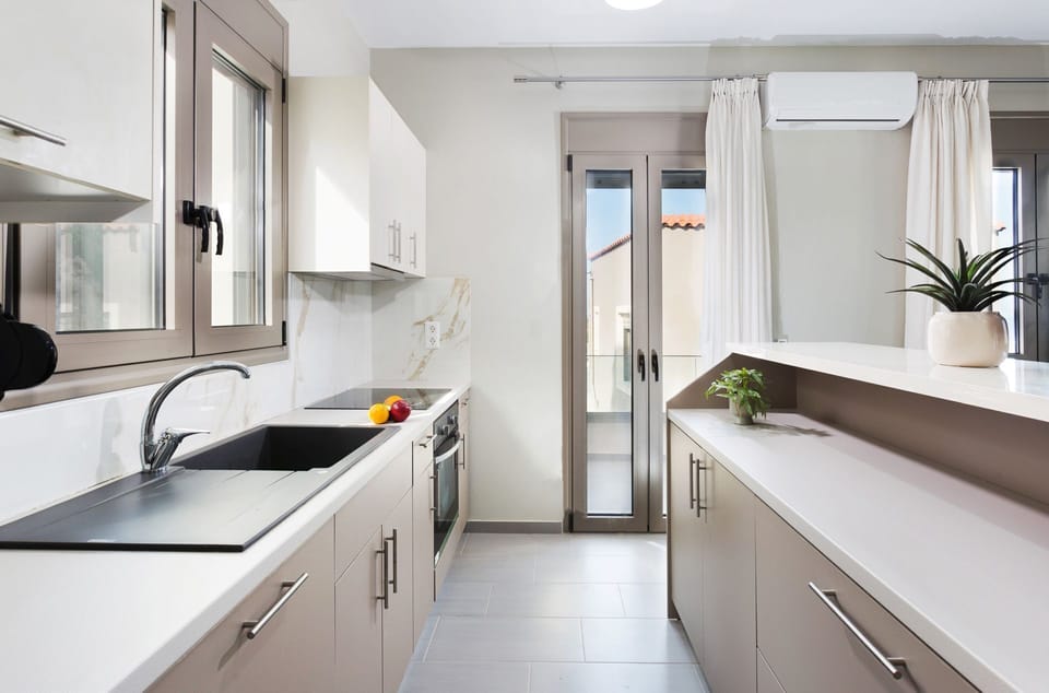 A modern kitchen that makes cooking effortless.