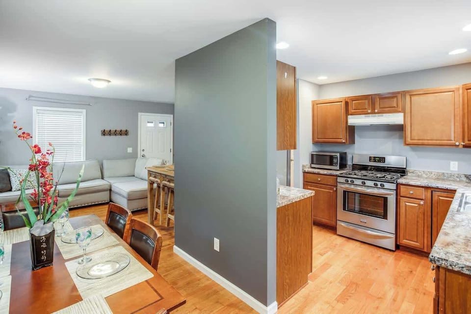 Fully stocked kitchen