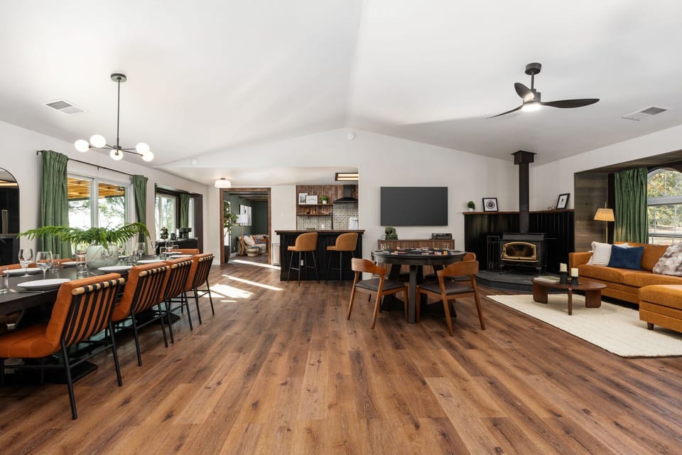 Bright, open living designed for gathering. Space for everyone to dine, play, unwind and connect.