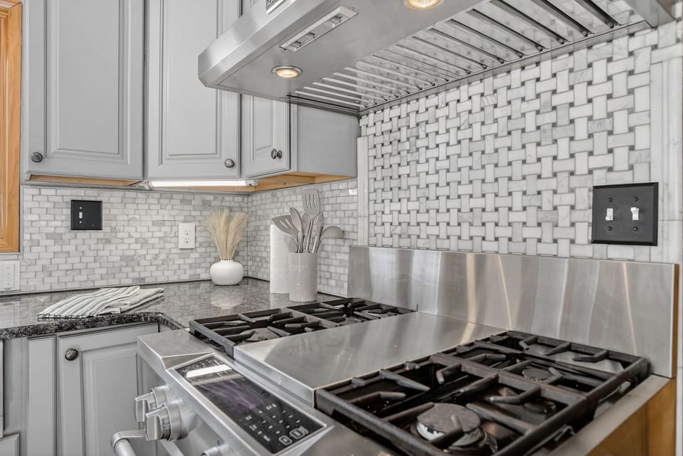 Amazing stove top oven.