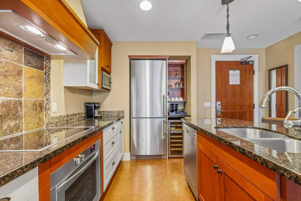 Lots of counter space for meal preparation.