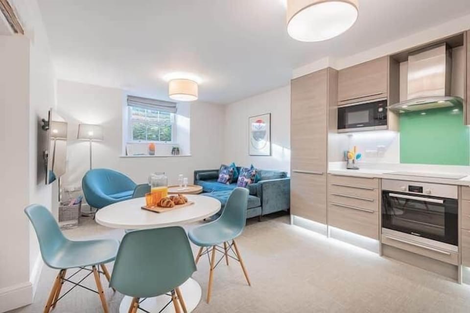 Lounge, Diner Living Area 