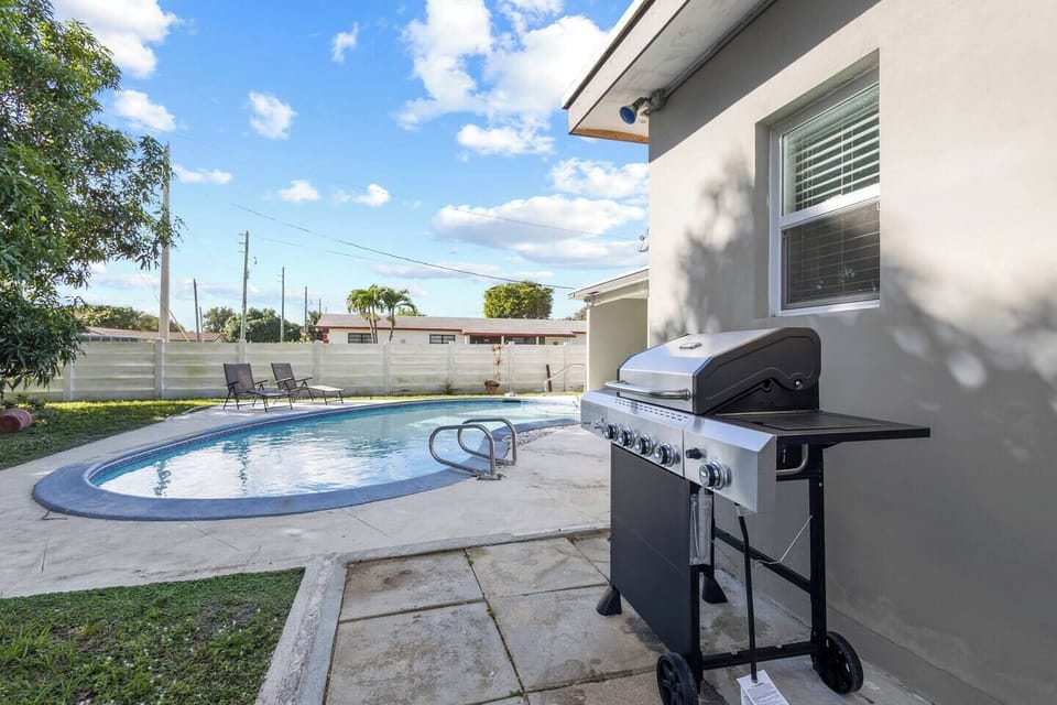 Some grilling by the pool 