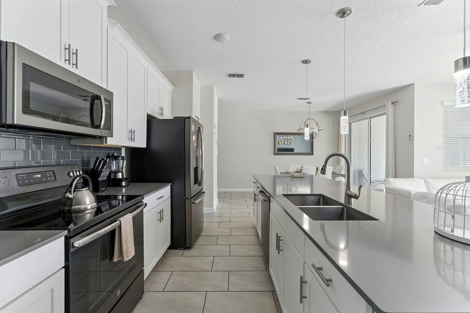 Kitchen or kitchenette