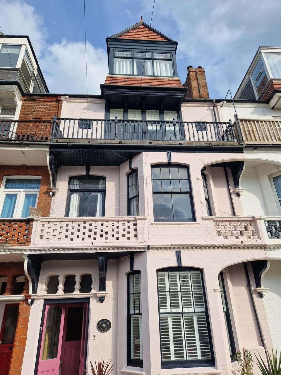 Charming Victorian Facade: Experience seaside elegance in this inviting rental gem!