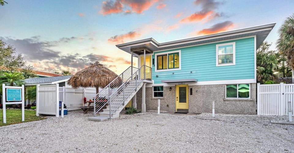 Holiday House offers bright beach house charm from the moment you arrive.