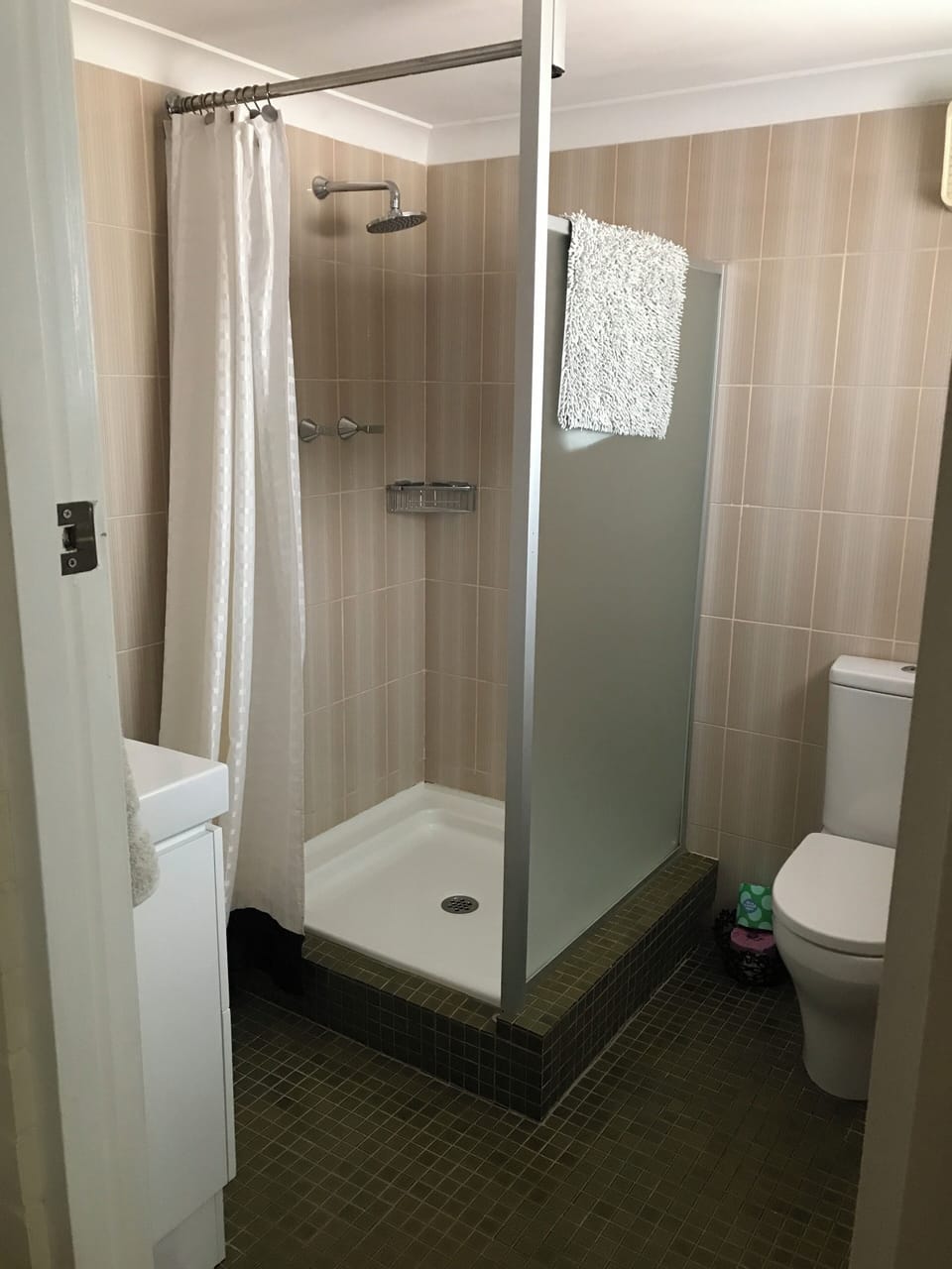 Ensuite