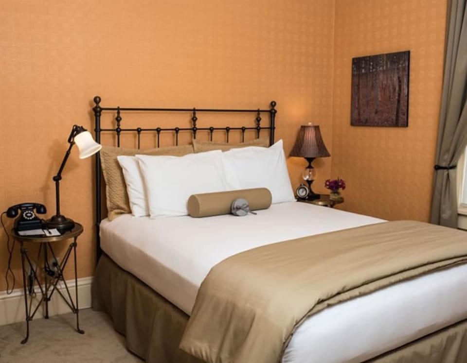 Stretch out on plush pillows for a perfectly quiet night.