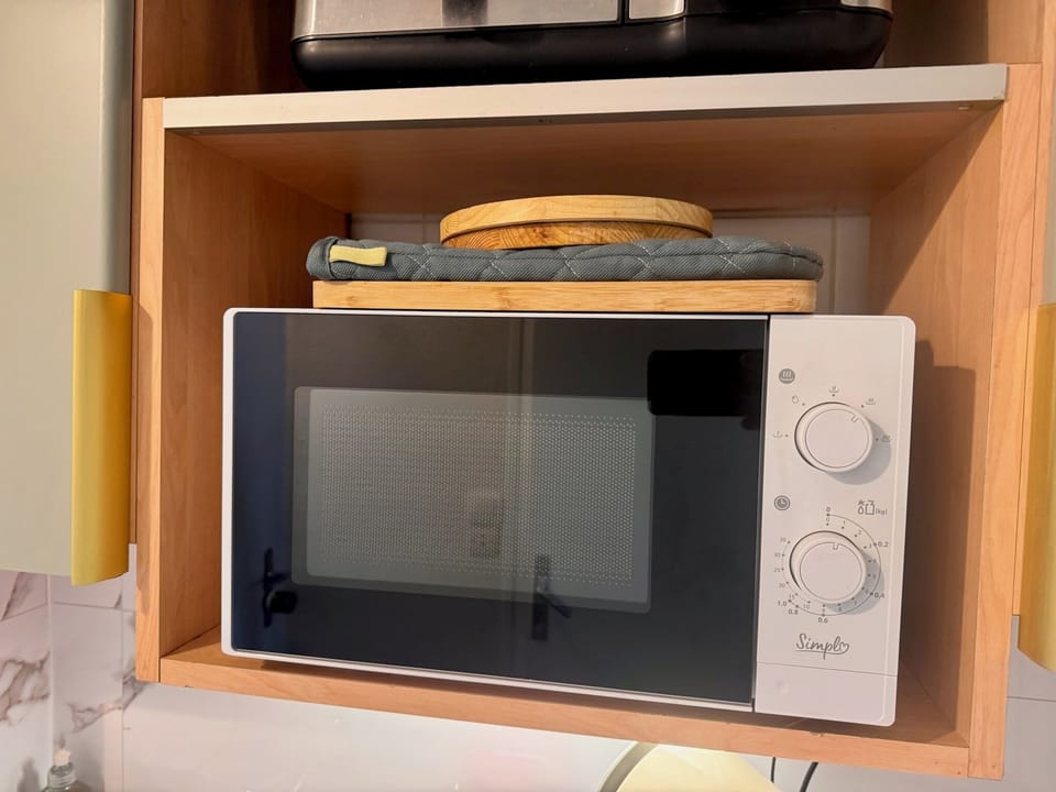 Microwave