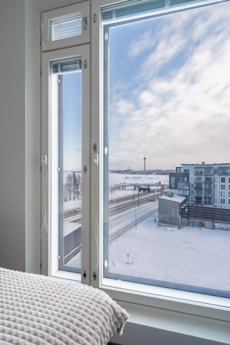 A window to Tampere`s best icons. Enjoy a direct view of the majestic Näsinneula tower and the expansive Lake Näsijärvi, beautiful in every season.