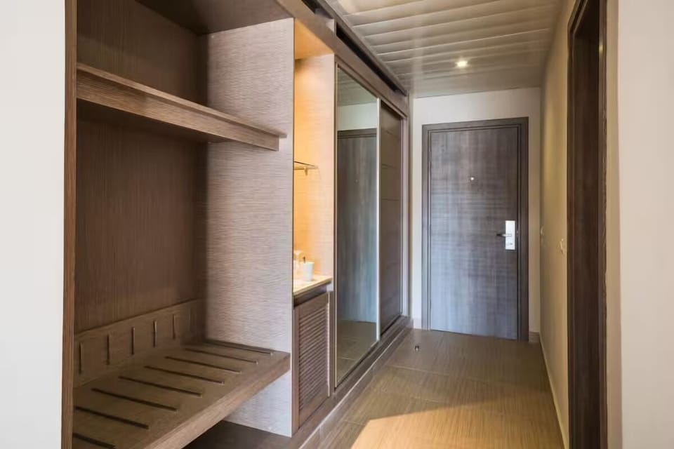 Arrive and unpack easily with spacious built-in luggage storage.