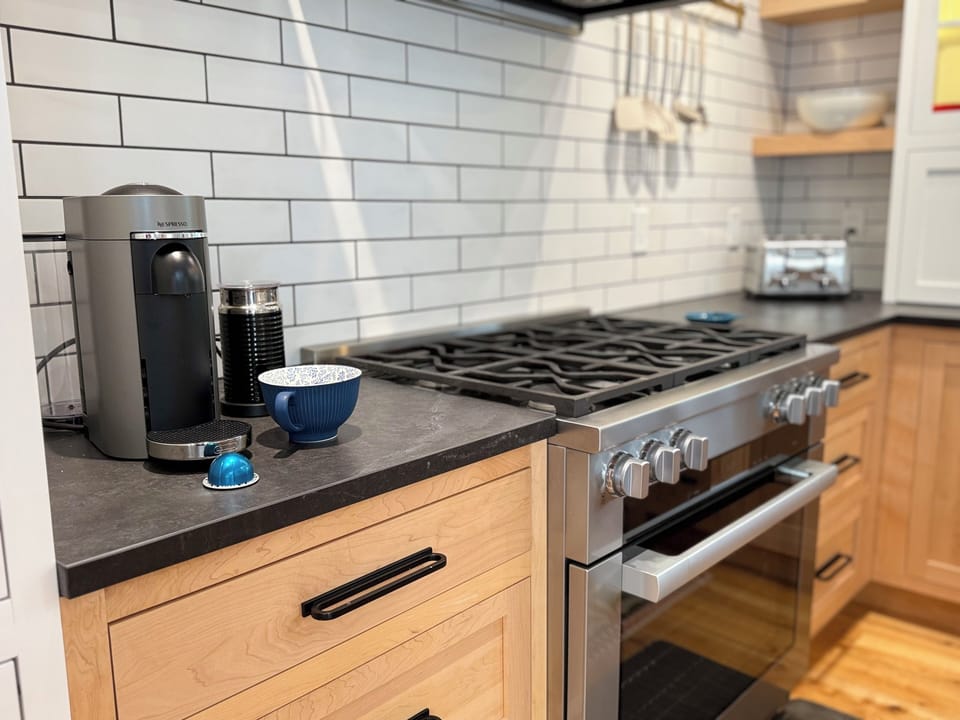 Nespresso Cappuccino and Espresso Station