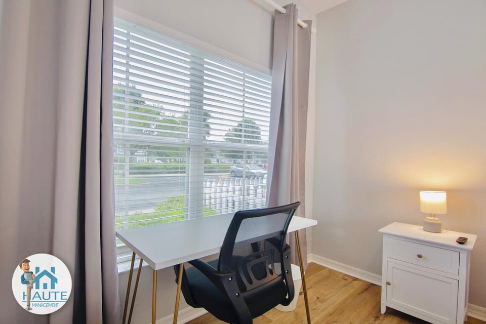 2611GALARD-OFFICETABLE