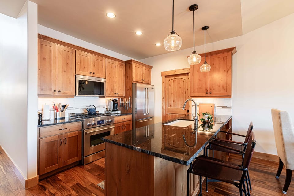 Stone countertop