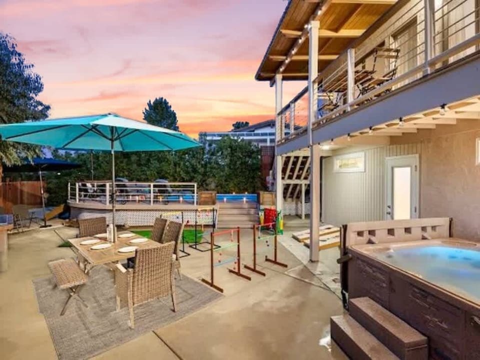 Electric jacuzzi outdoor games + outdoor dining space for your complete bonding experience 