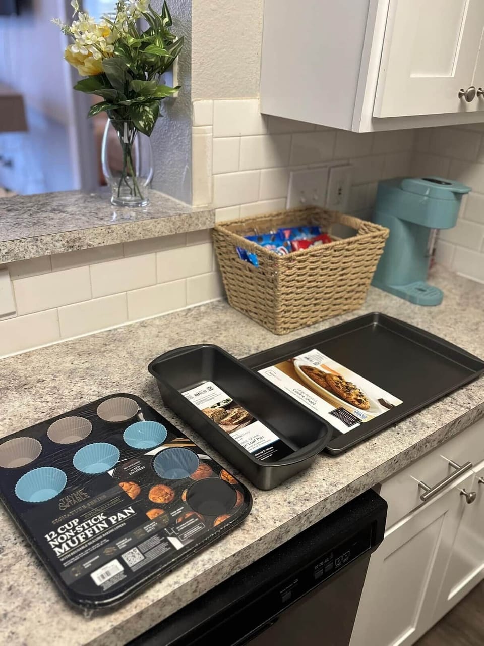 If you love baking these pans are perfect for you to make an amazing bread or desserts. 