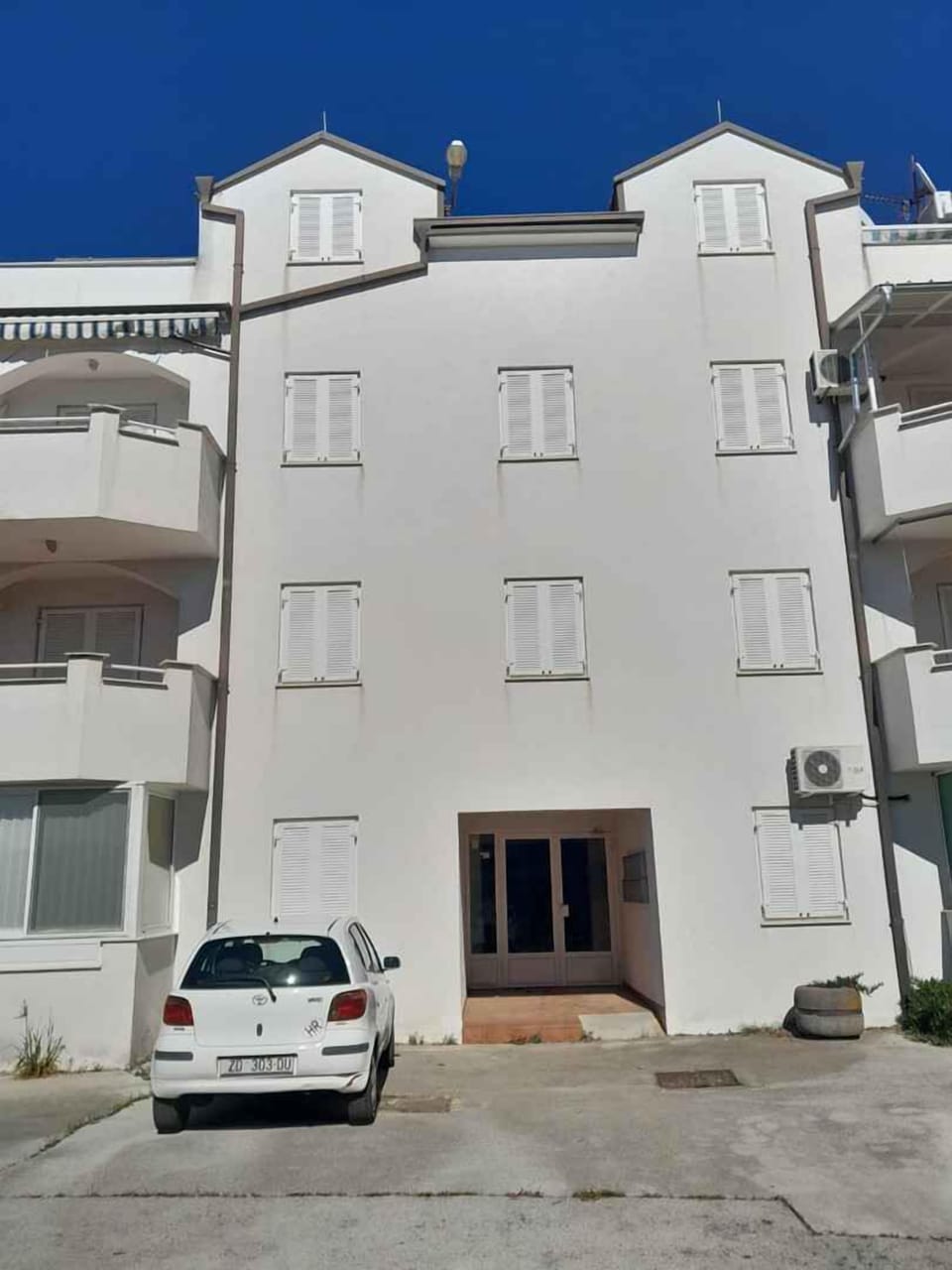 Exterior