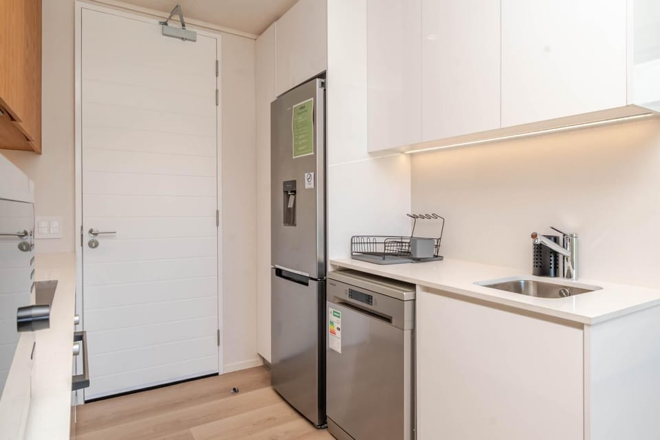 Elegant Beach House Studio in Hout Bay with Pool (35753)