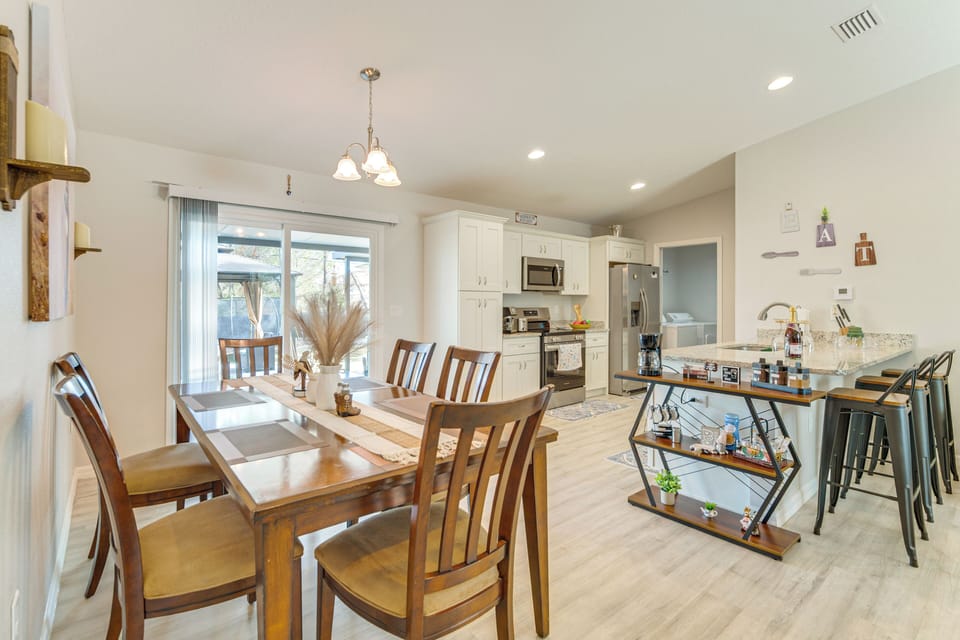 Dining Area | Kitchen | Cooking Basics