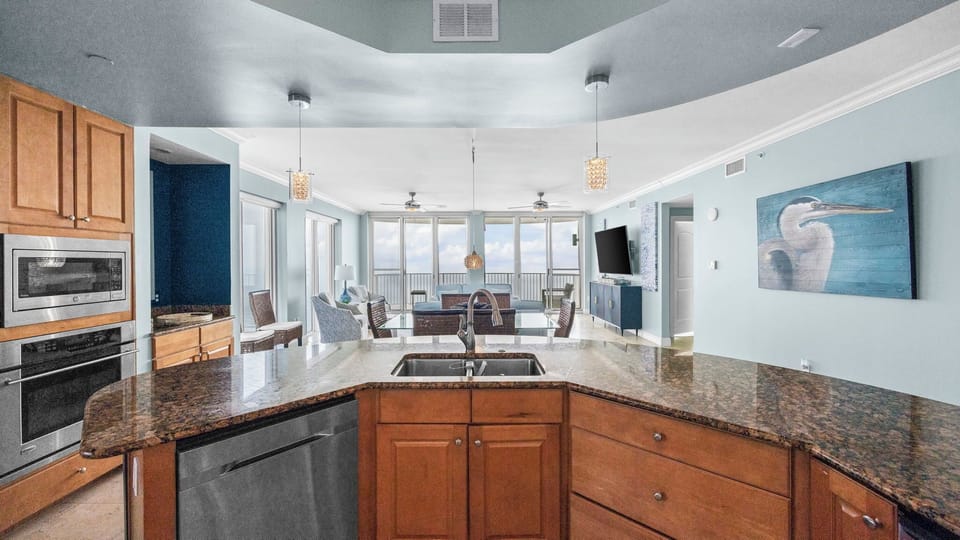 Mustique 1802 - Fully equipped kitchen.
