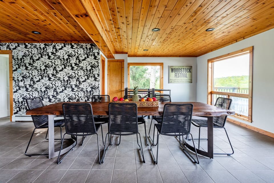 Large dining table, perfect for family dinners