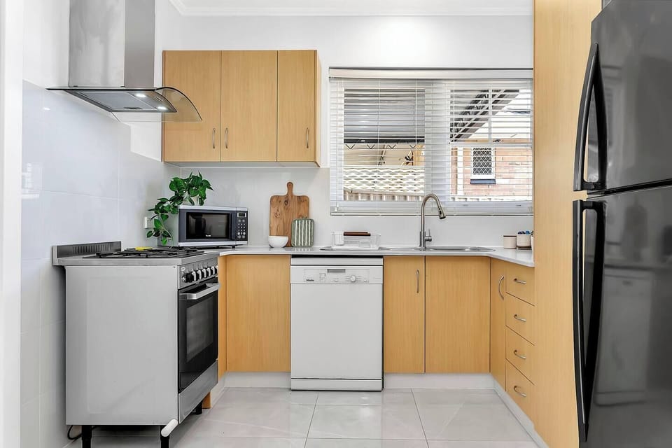 Cook with ease in the well-equipped kitchen, designed for everything from quick breakfasts to shared home-cooked meals.