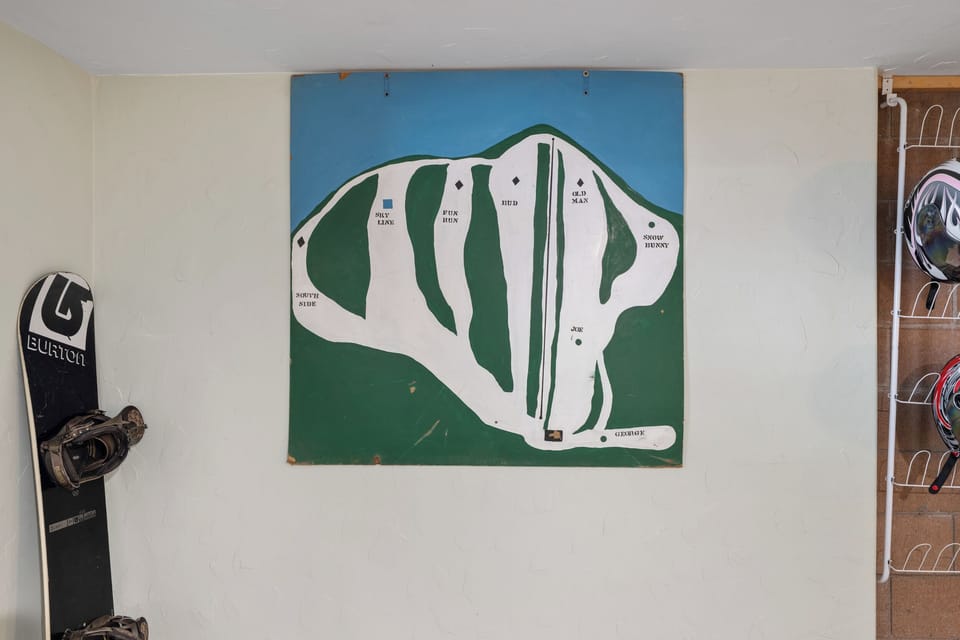 Feeling adventurous? Hike up and come down one of our 6 ski trails.