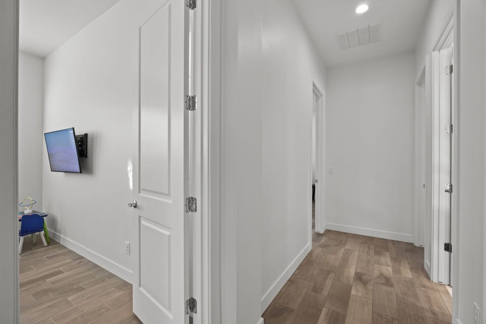 Hallway to bedroom