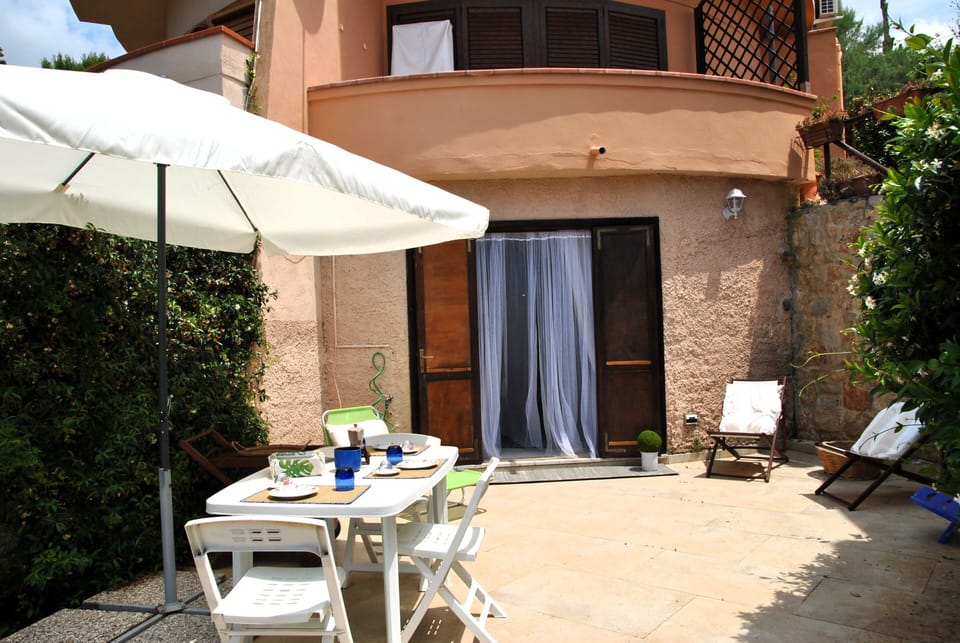Patio,Facade/entrance