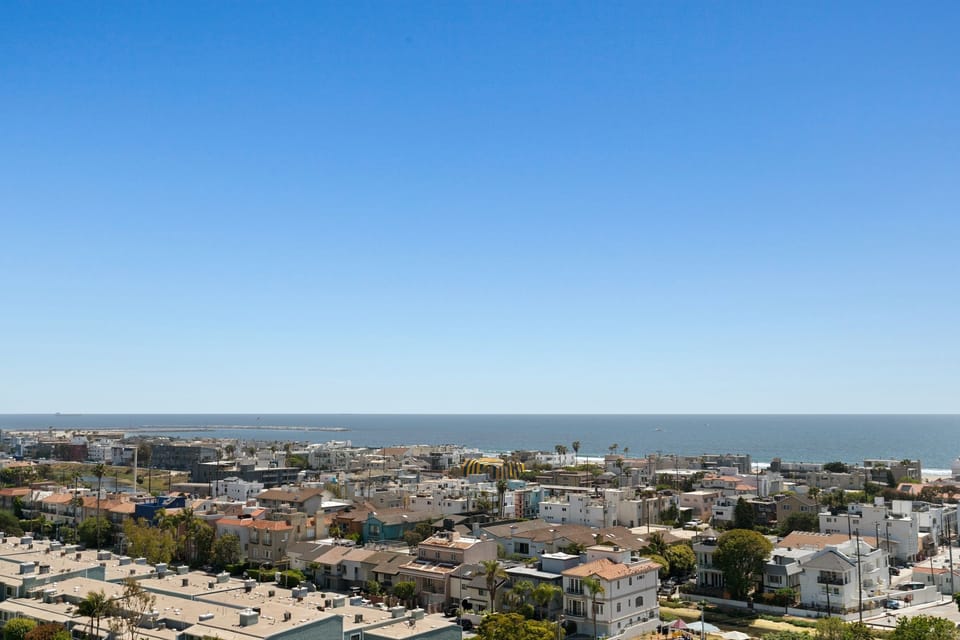 Breathtaking panoramic views of the Pacific coastline and Marina del Rey.