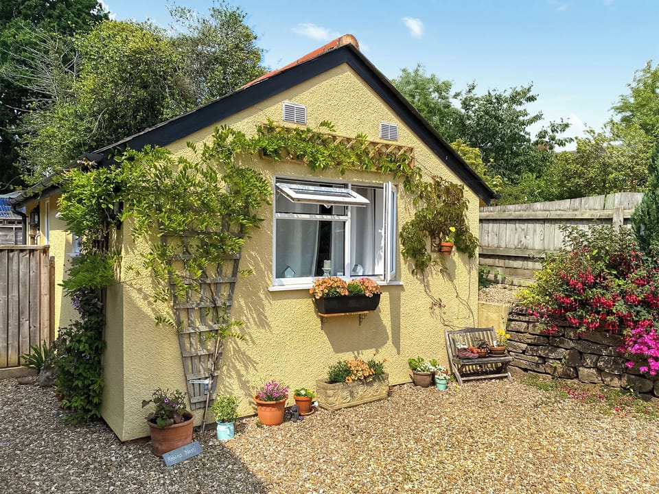 Delightfully charming holiday cottage | Robin&rsquo;s Nest, Newton Poppleford, near Sidmouth