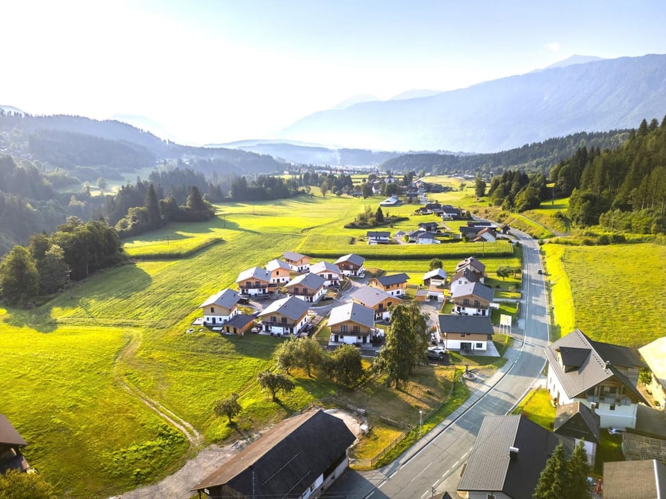 Immediate Surroundings [summer] (<1 km)