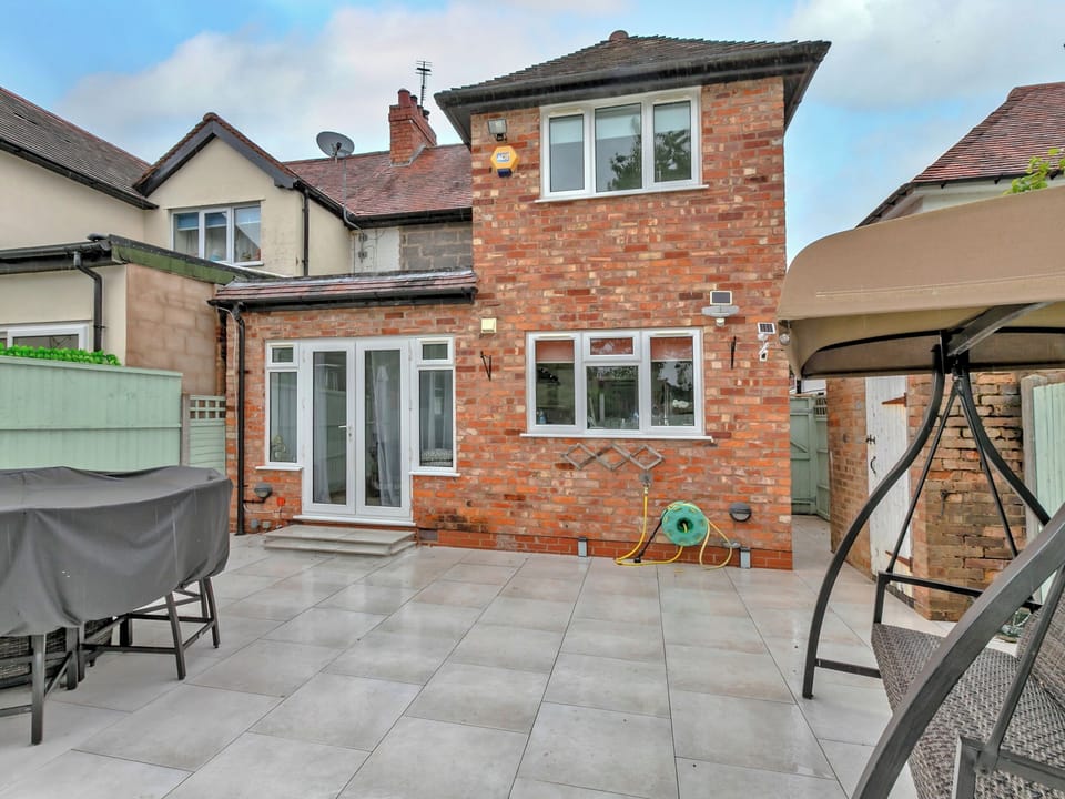 Exterior | Havenfield House, Solihull