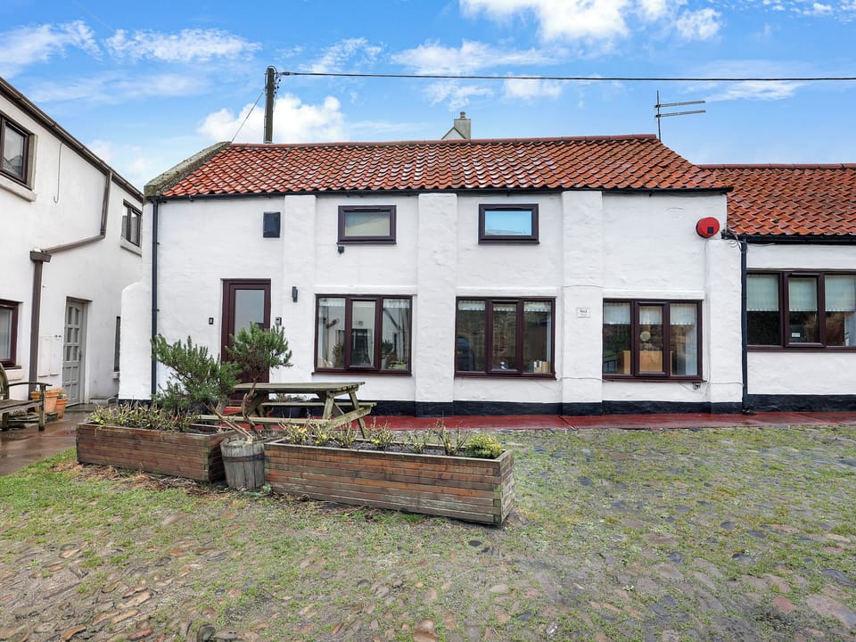 Lobster Apartment, Seahouses