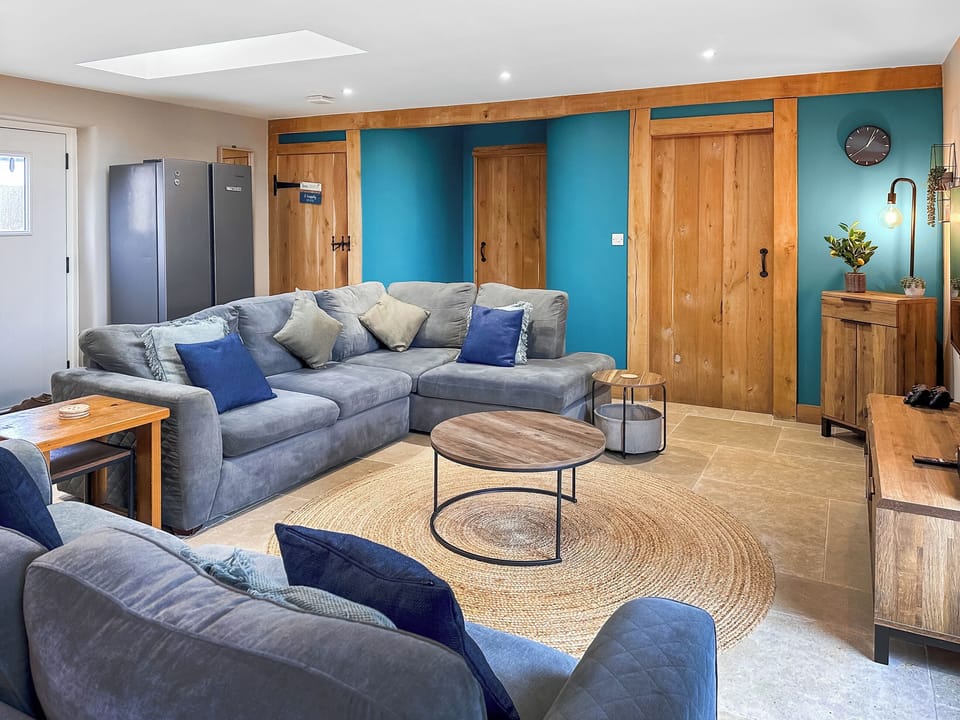 Open plan living area | Willow Cottage - Manor Farm Cottages, Flixton, near Filey