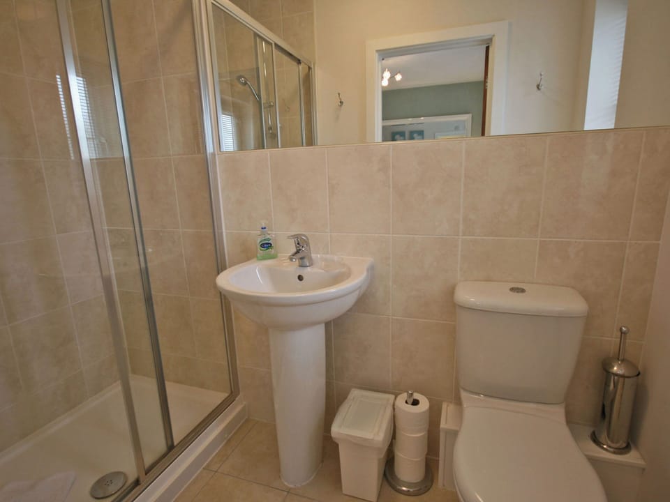 En-suite | Hilly Brow, Beadnell