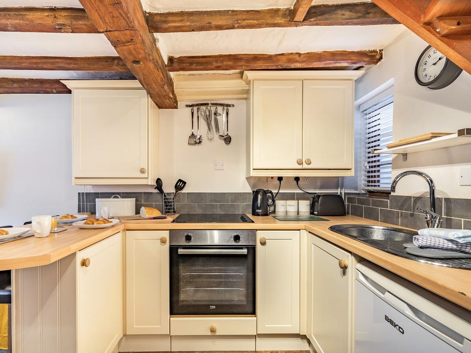 Kitchen | Agniti Cottage, Darley Abbey, near Derby