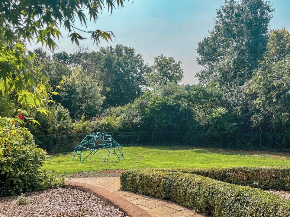 Fenced Garden | The Nest - The Cottage Beyond, Kittisford, near Wellington
