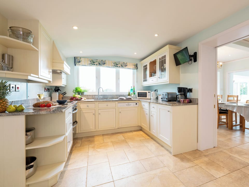 Kitchen area | Howgate Haven, Bembridge