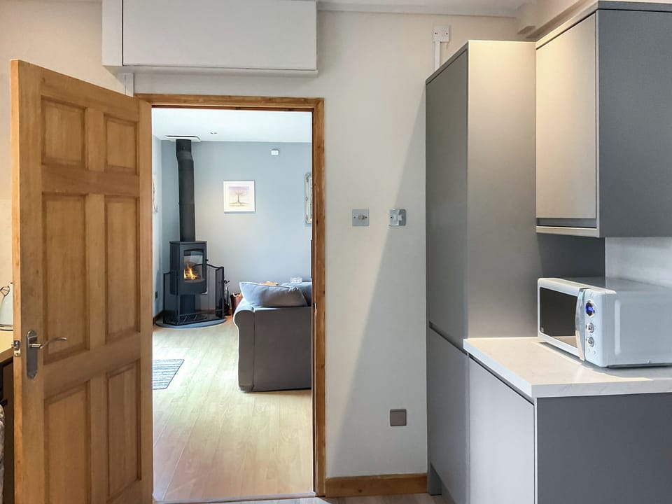 Kitchen | TY Gardd Lodge - Great House Hideaways, Usk