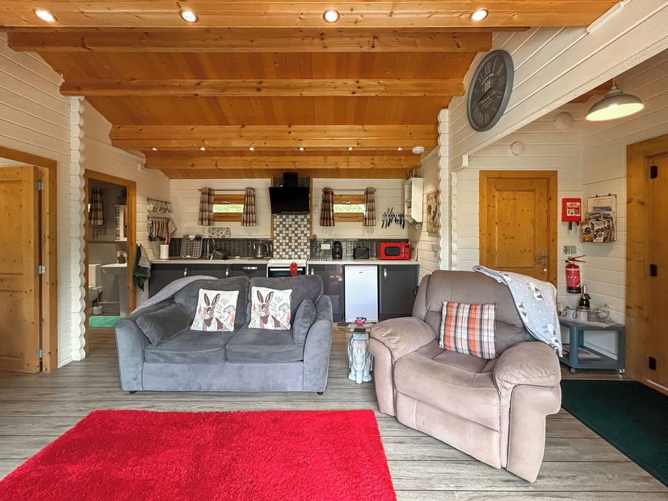 Open plan living space | Corrie Willow Lodge, Alverstone, near Sandown