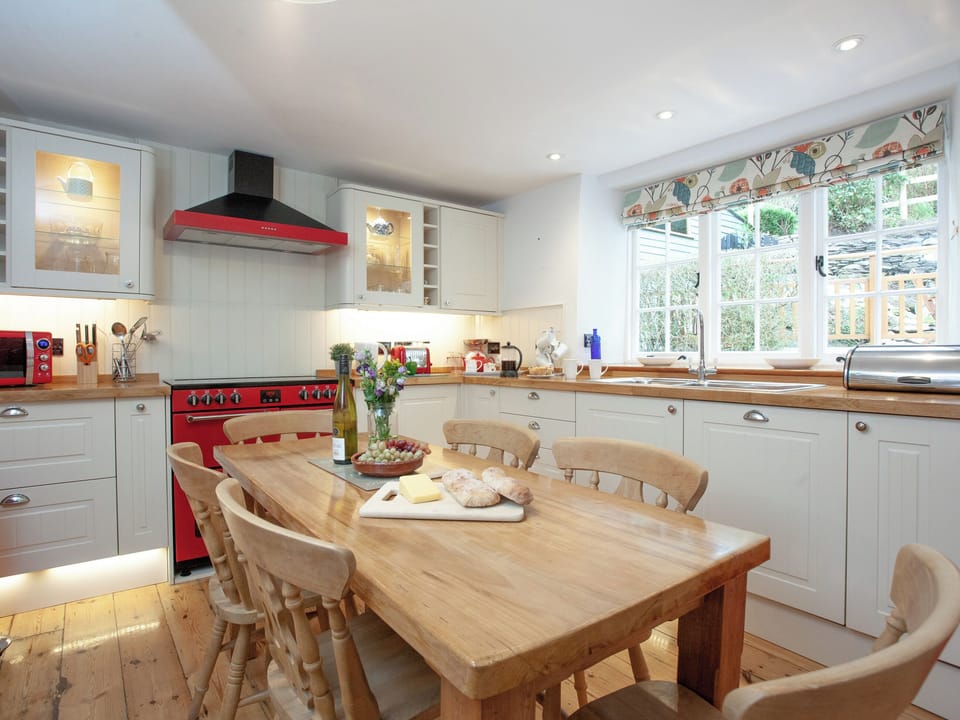 Kitchen/diner | 3 Salle Cottage - Tuckenhay Mill, Bow Creek, between Dartmouth and Totnes